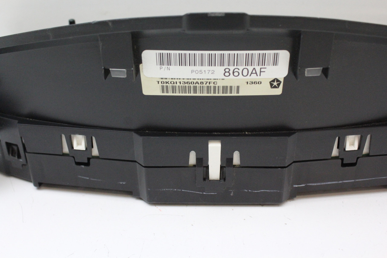 2010 10 Jeep Liberty P05172860AF Speedometer Head Instrument Cluster Gauges 69K