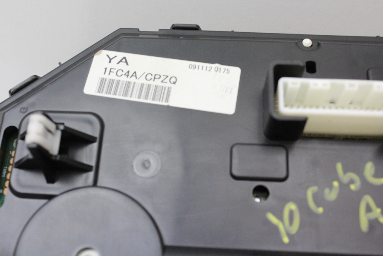 2010 10 Nissan Cube 1FC4A Speedometer Head Instrument Cluster Gauges 114K