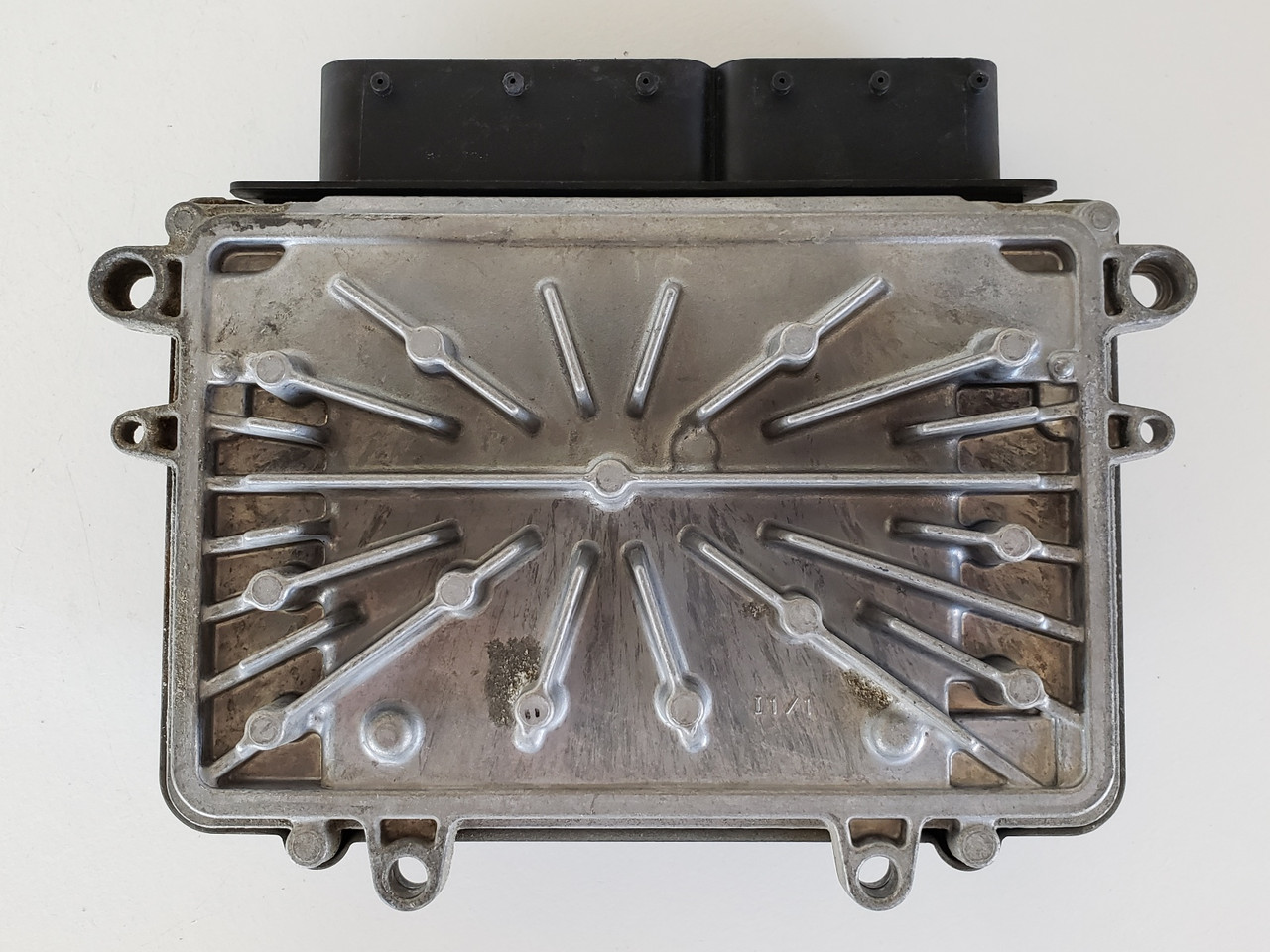 2006-2007 Volvo C70 30650454 Computer Brain Engine Control