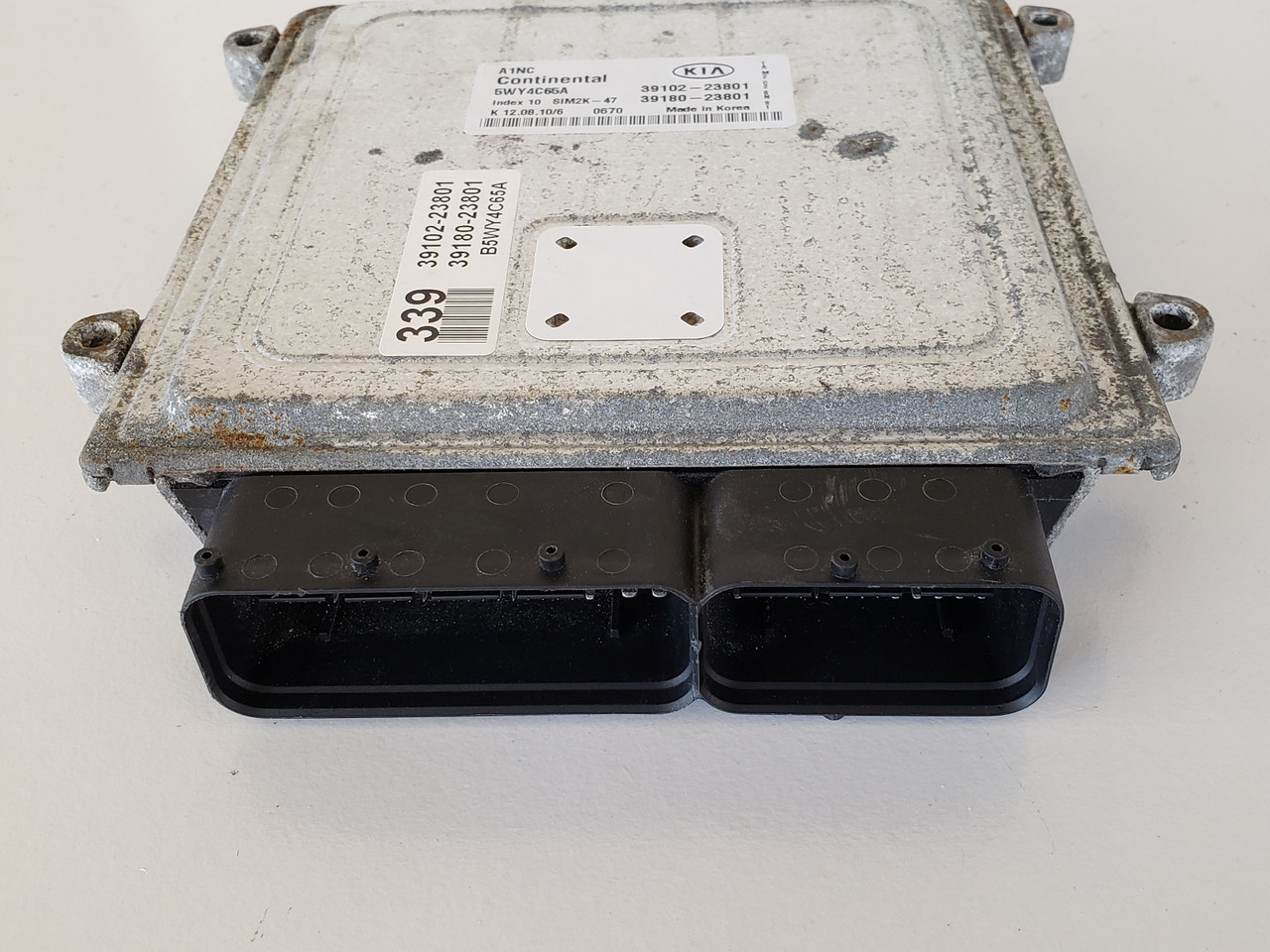 2011 Kia Soul 39180-23801 Computer Brain Engine Control ECU