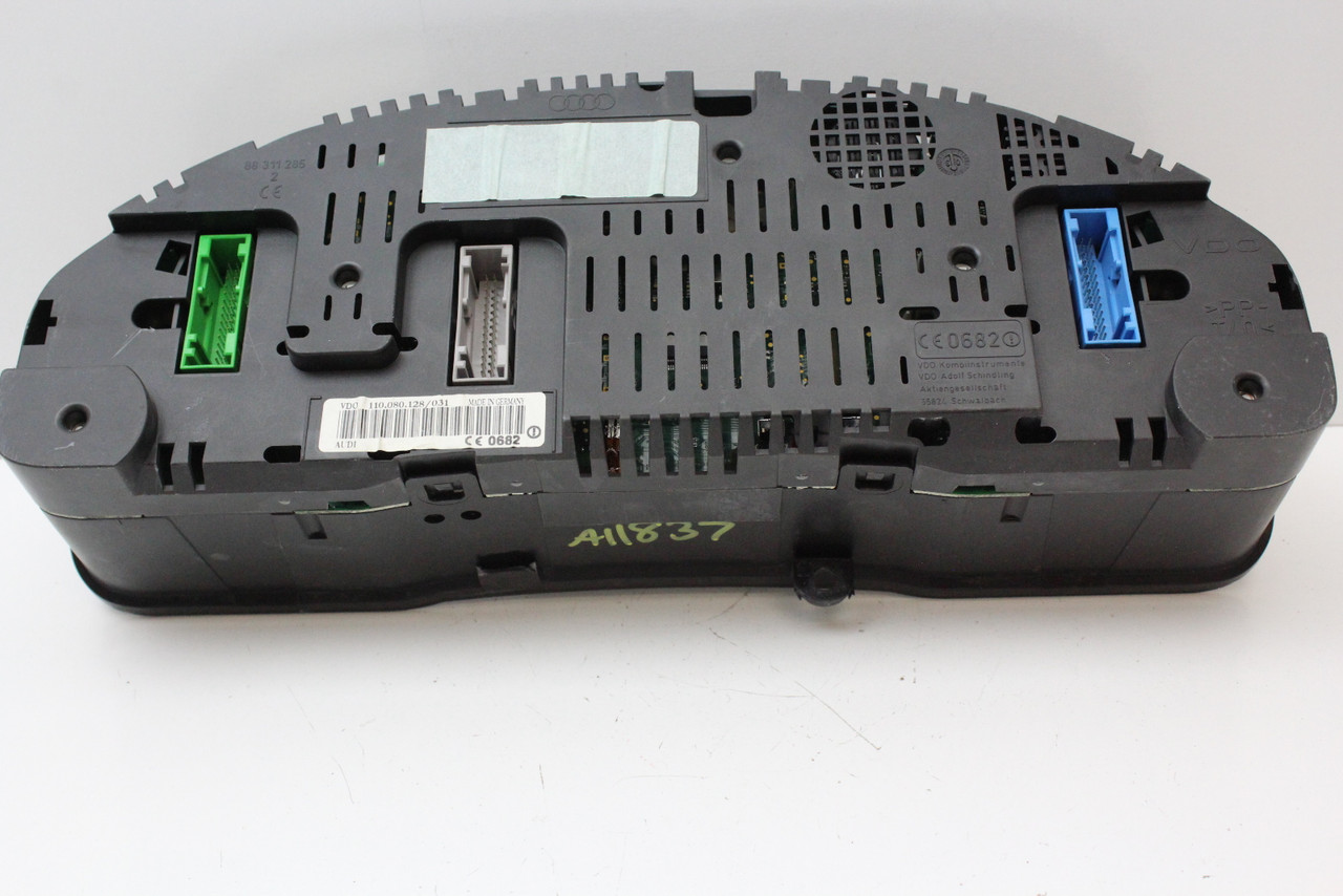 2004 04 Audi A6 4B0 920 988E Speedometer Head Instrument Cluster Gauges 187K