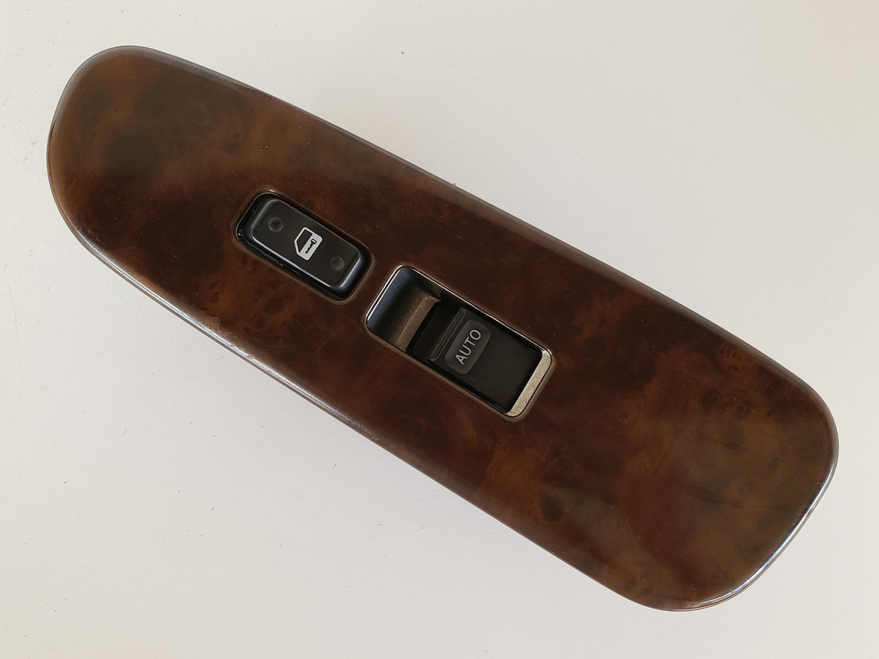 01-07 Toyota Sequoia 74201-34010 Right Front Passenger Window Switch OEM