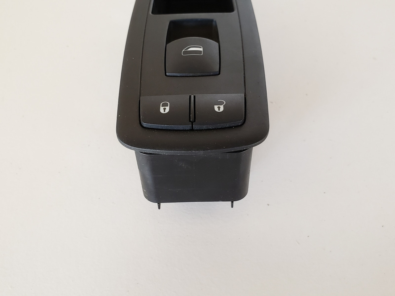 08 Jeep Liberty 04602540AE Right Front Passenger Window Switch OEM