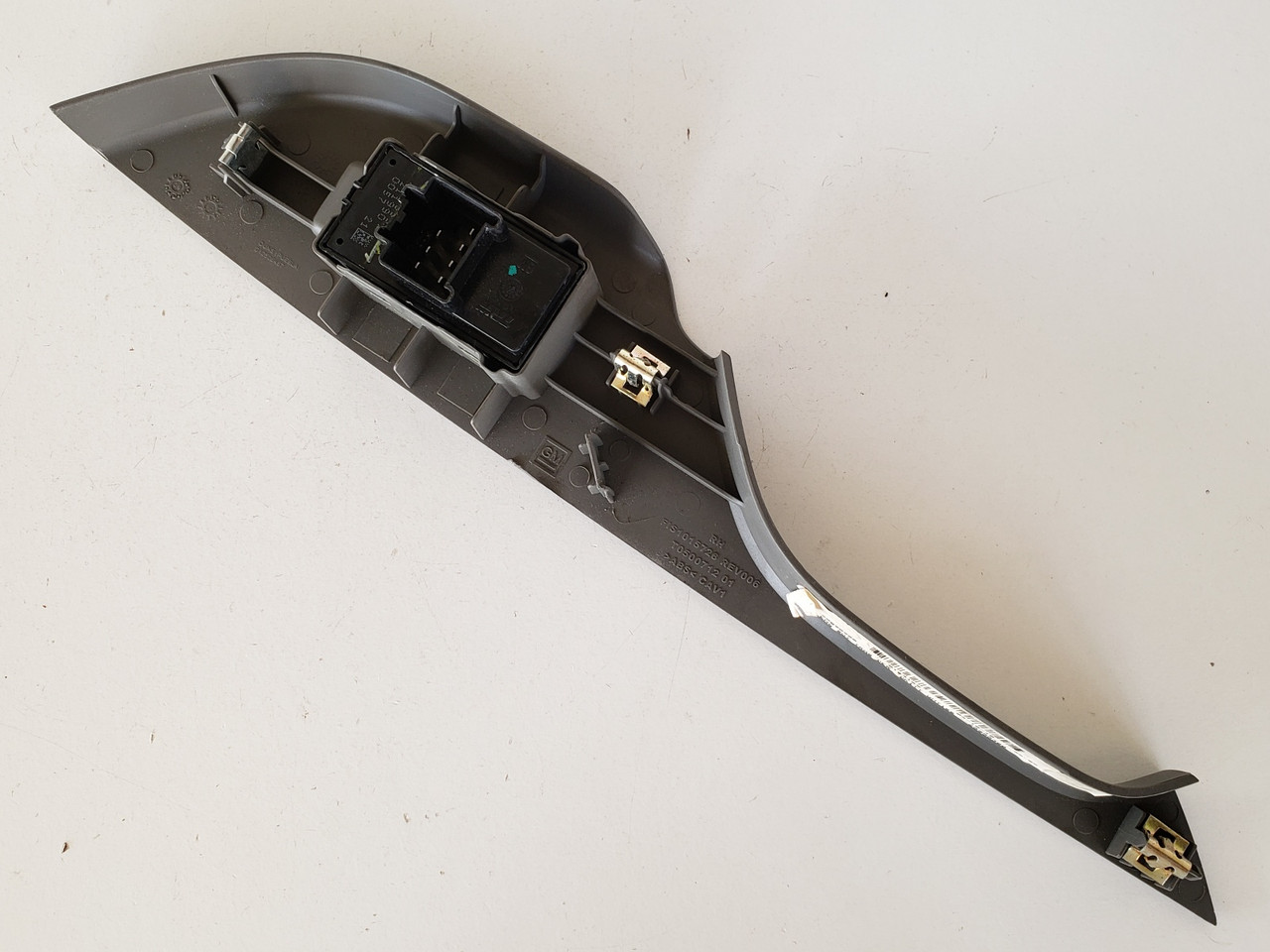 10-12 Cadillac SRX 25955380 Right Rear Passenger Window Switch OEM 10-12 Cadillac SRX 25955380 Right Rear Passenger Window Switch OEM