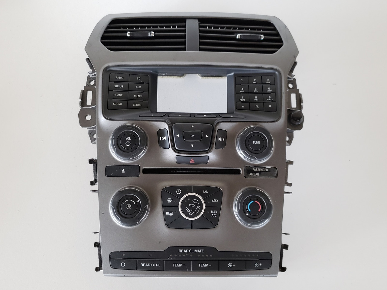 14-15 Explorer EB5T-18A802-AA Audio Information Climate Control Panel A/C Heater