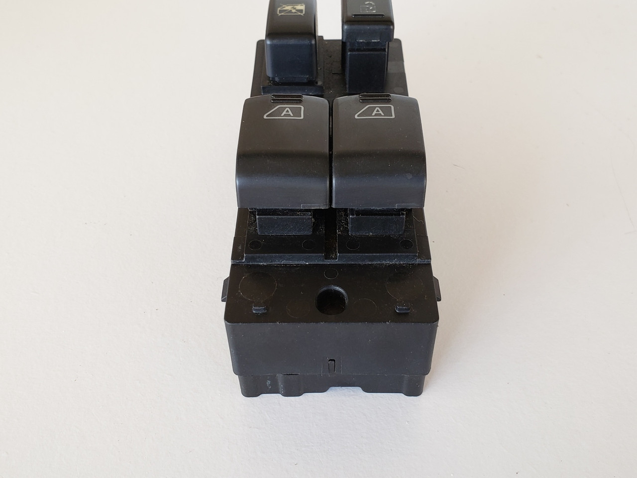 08-13 Nissan Altima 25401 ZN00A Drivers Side Left Master Window Switch OEM