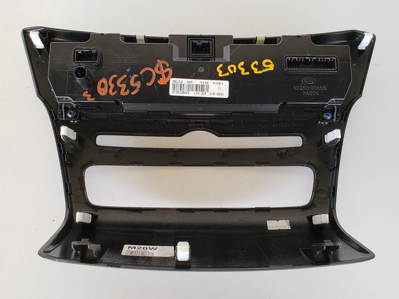 14-16 Kia Cadenza 97250-3RGF0 Climate Control Panel Temperature Unit A/C Heater 14-16 Kia Cadenza 97250-3RGF0 Climate Control Panel Temperature Unit A/C Heater