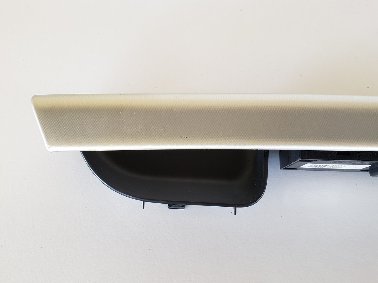 10-11 VW 30 Series 31334361 Drivers Side Left Master Window Switch OEM 10-11 VW 30 Series 31334361 Drivers Side Left Master Window Switch OEM