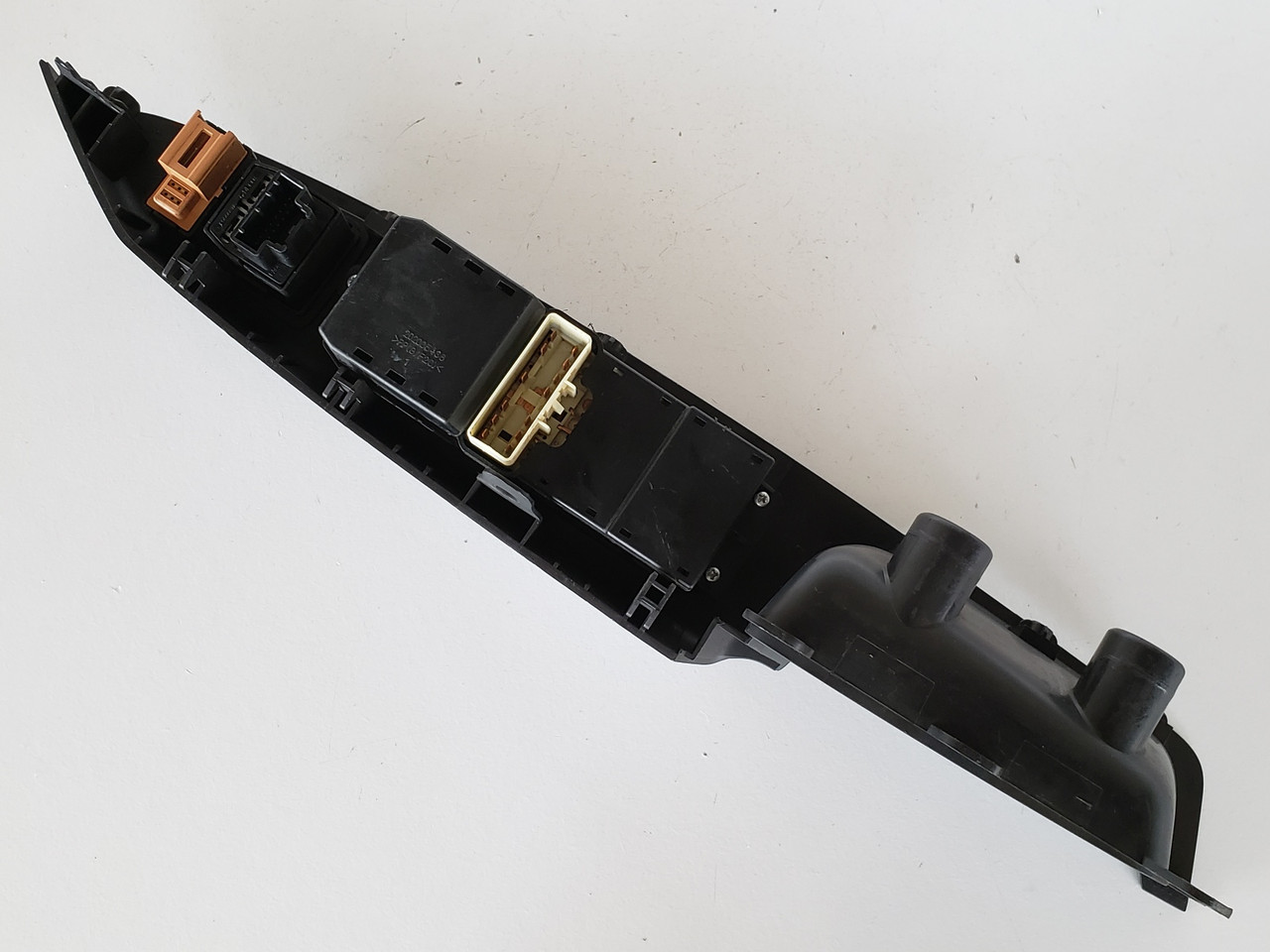 12-15 Chevy Captiva Sport 202005436 Drivers Side Left Master Window Switch OEM 12-15 Chevy Captiva Sport 202005436 Drivers Side Left Master Window Switch OEM