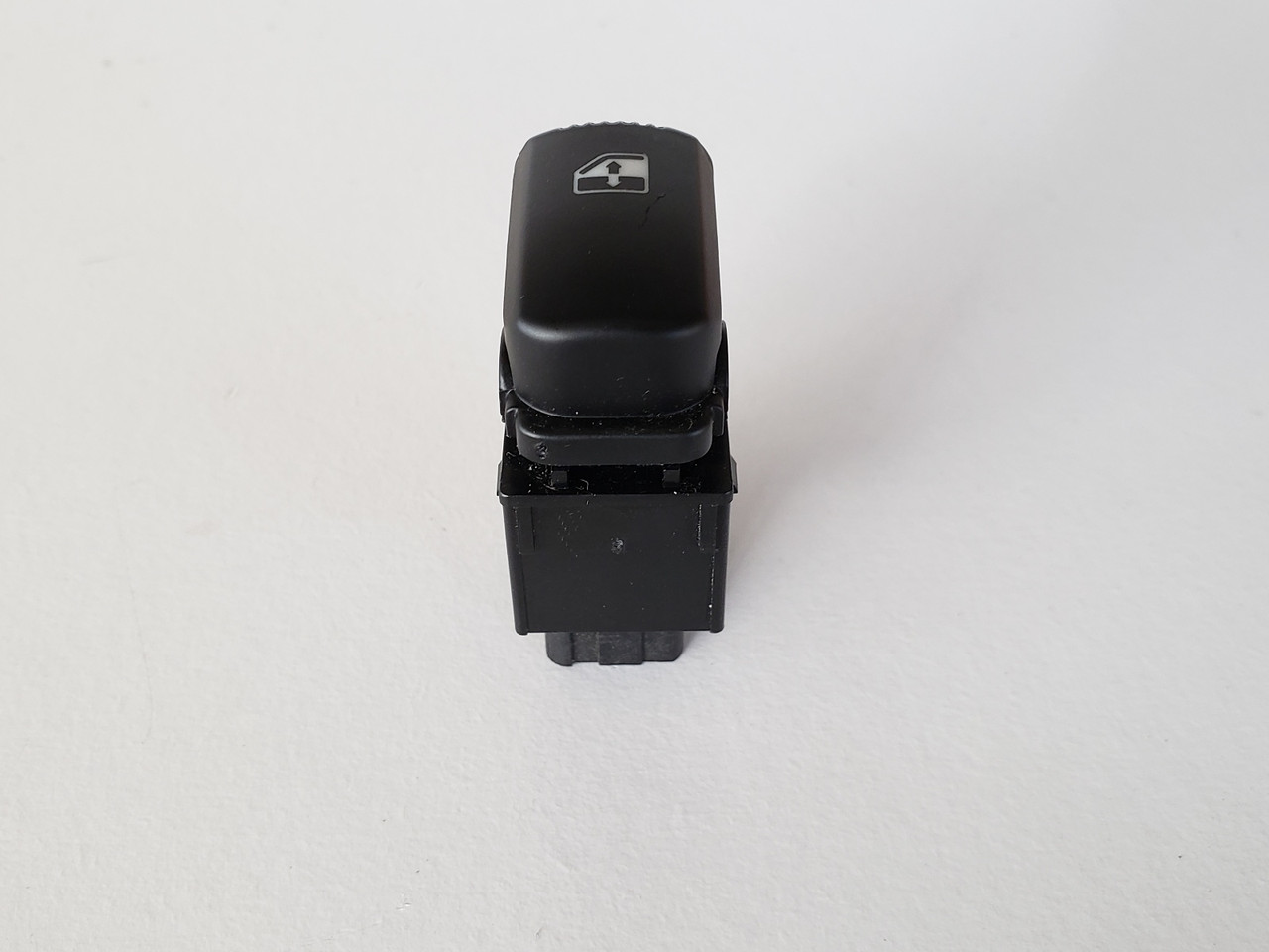 10-12 Hyundai Santa Fe Left & Right Rear Passenger Window Switch OEM 10-12 Hyundai Santa Fe Left & Right Rear Passenger Window Switch OEM