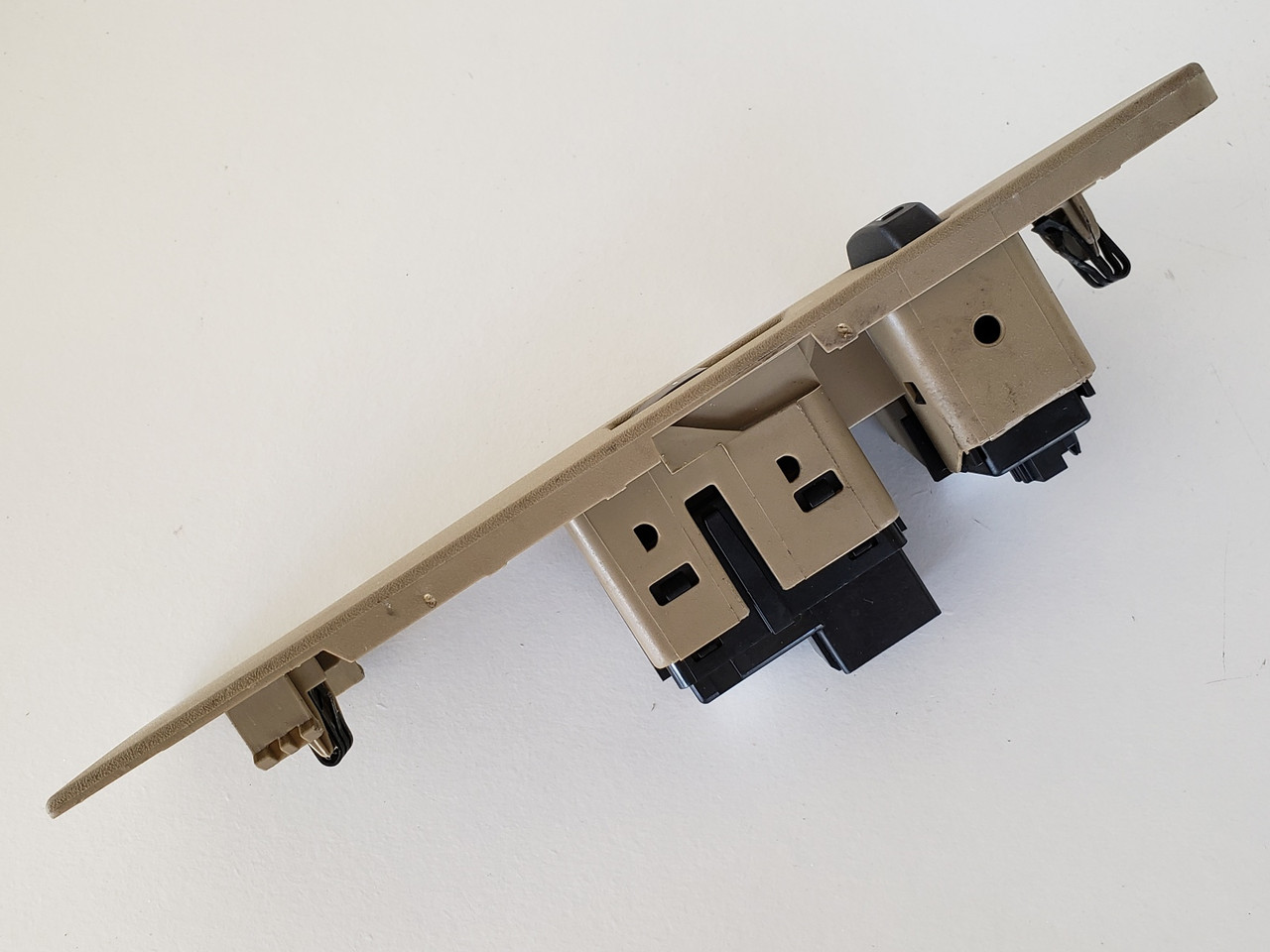 09-10 Ford F-150 F150 9L3T-14529-ACW Right Front Passenger Window Switch OEM 09-10 Ford F-150 F150 9L3T-14529-ACW Right Front Passenger Window Switch OEM