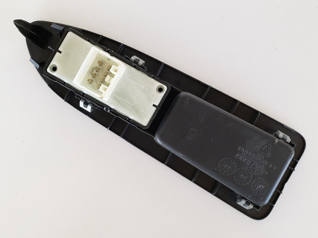 06-10 Chrysler 300 Right Front Passenger Window Switch OEM