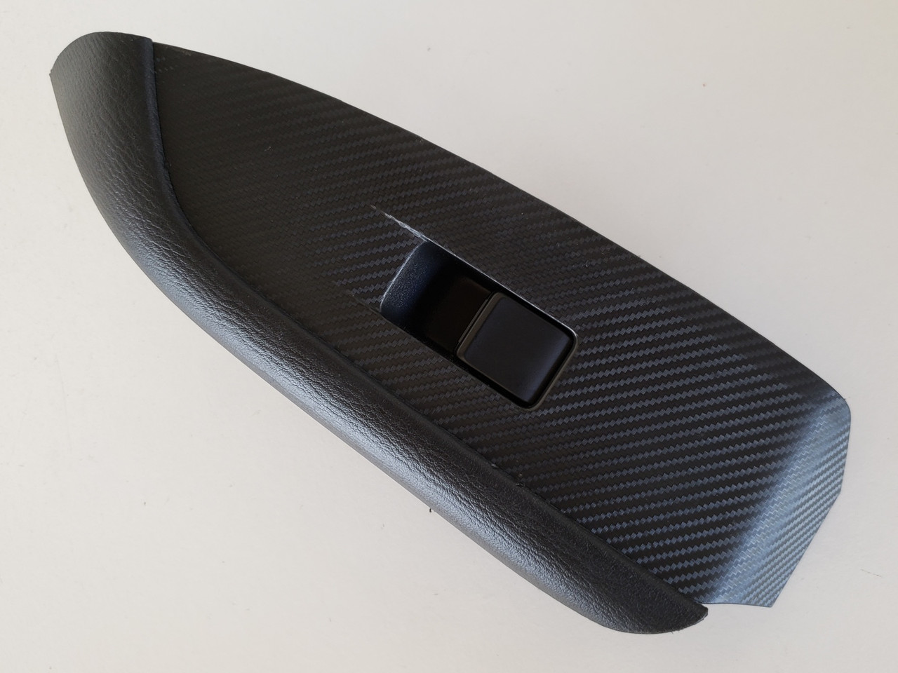 18 Mazda CX-3 CX3 D09H 66 370 Right Rear Passenger Window Switch