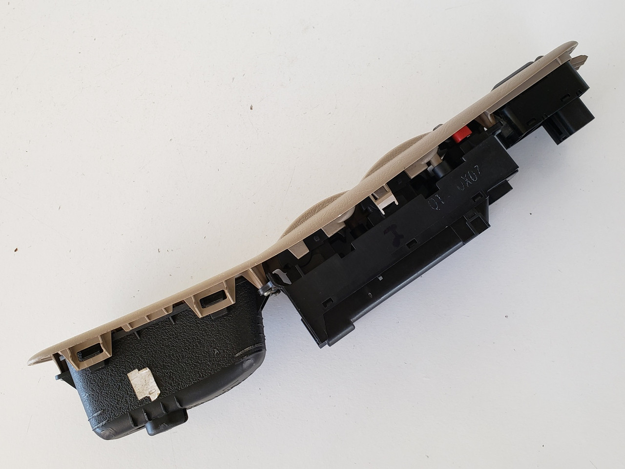 98-02 Accord Sedan 35750-S84-A01 Drivers Side Left Master Window Switch OEM 98-02 Accord Sedan 35750-S84-A01 Drivers Side Left Master Window Switch OEM