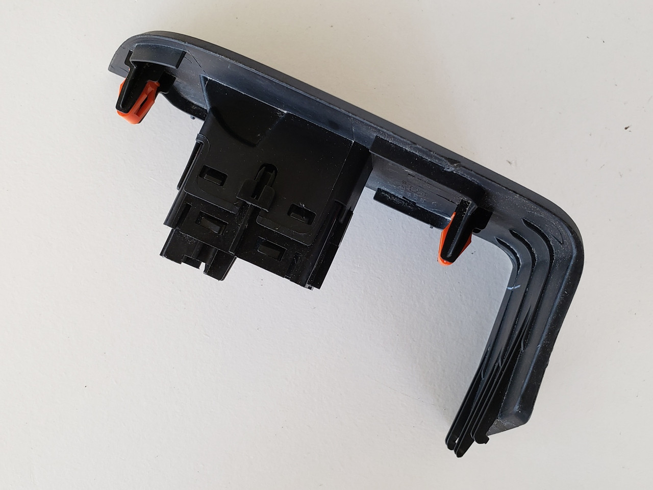 15-19 Lincoln MKC DP5T-14529-ABW Right Rear Passenger Window Switch OEM 15-19 Lincoln MKC DP5T-14529-ABW Right Rear Passenger Window Switch OEM