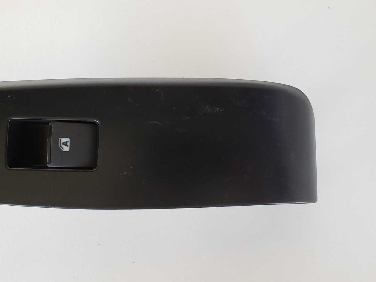 18-20 Toyota Camry 74272-06820 Left Rear Passenger Window Switch OEM