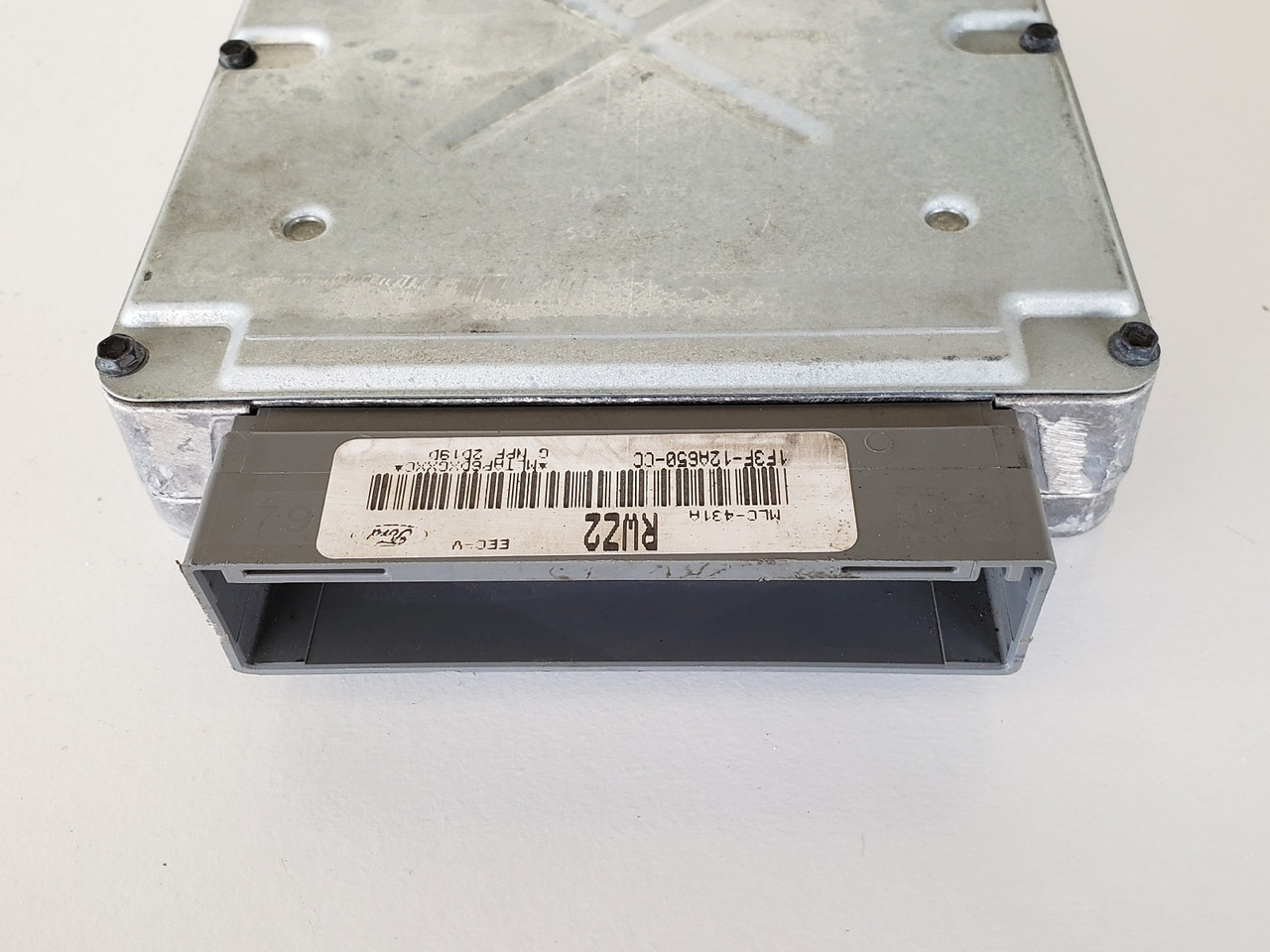 2002 Continental 1F3F-12A650-CC Computer Brain Engine Control ECU ECM EBX Module
