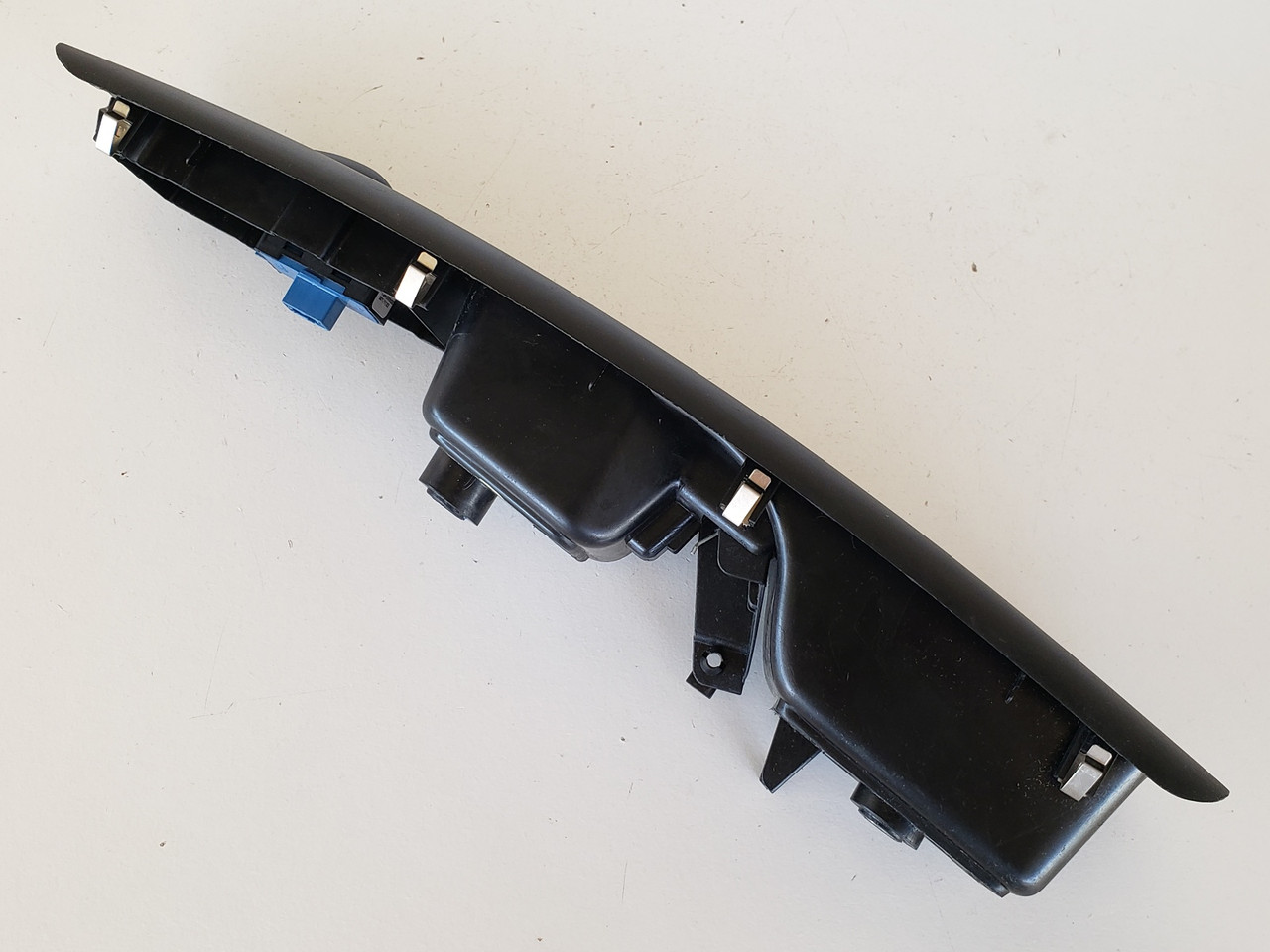 15-17 Promaster Van 30171122 Passenger Window Switch OEM 15-17 Promaster Van 30171122 Passenger Window Switch OEM