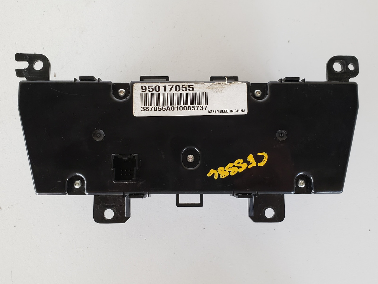 11-12 Chevy Cruze 95017055 Climate Control Panel Temperature Unit A/C Heater