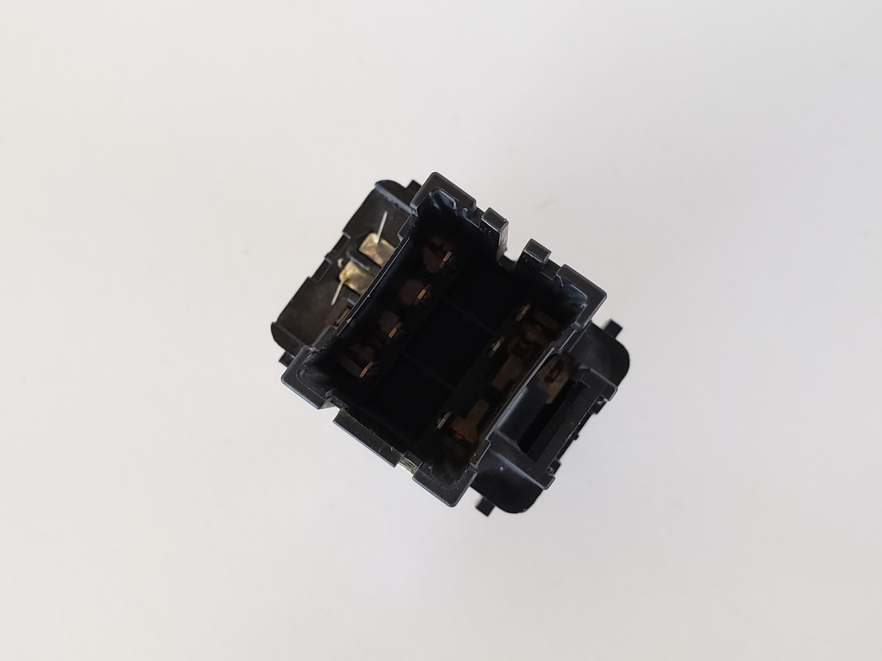 97-99 Cadillac Deville Right Front & Rear Passenger Window Switch