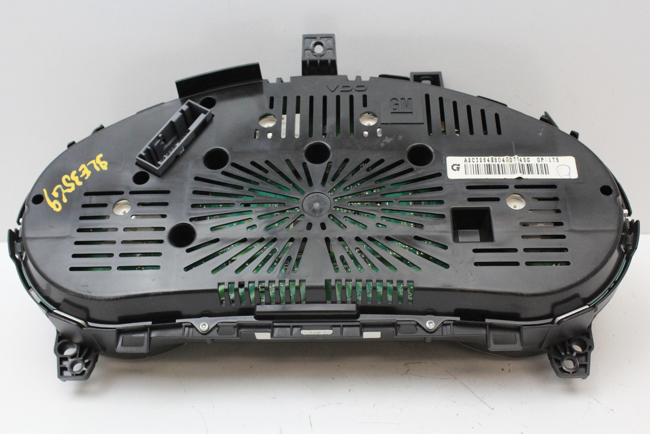 13 2013 Buick Encore 95323180 Speedometer Head Instrument Cluster Gauges 118K