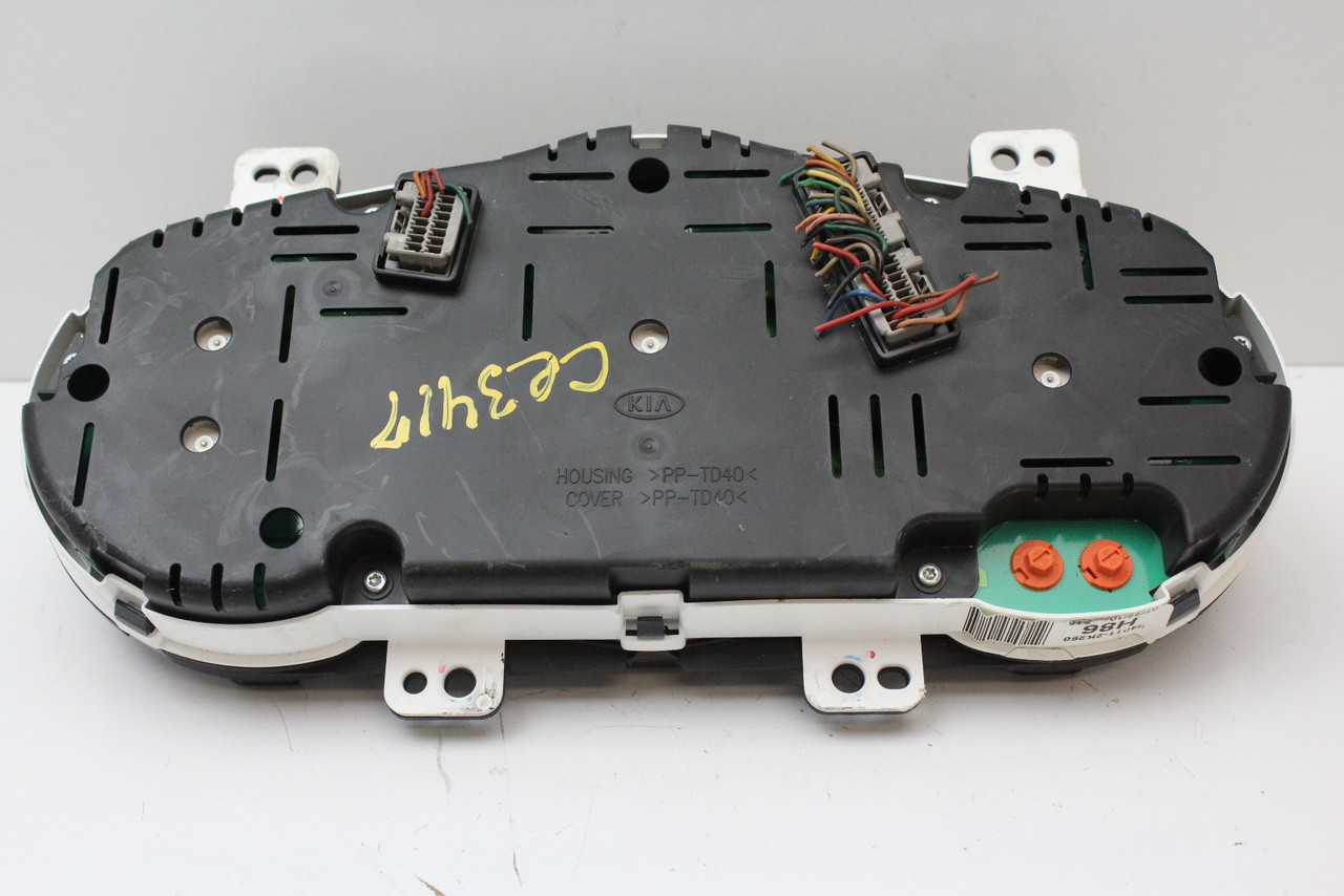 2011 11 Kia Soul 94011-2K260 Speedometer Head Instrument Cluster Gauges 64K