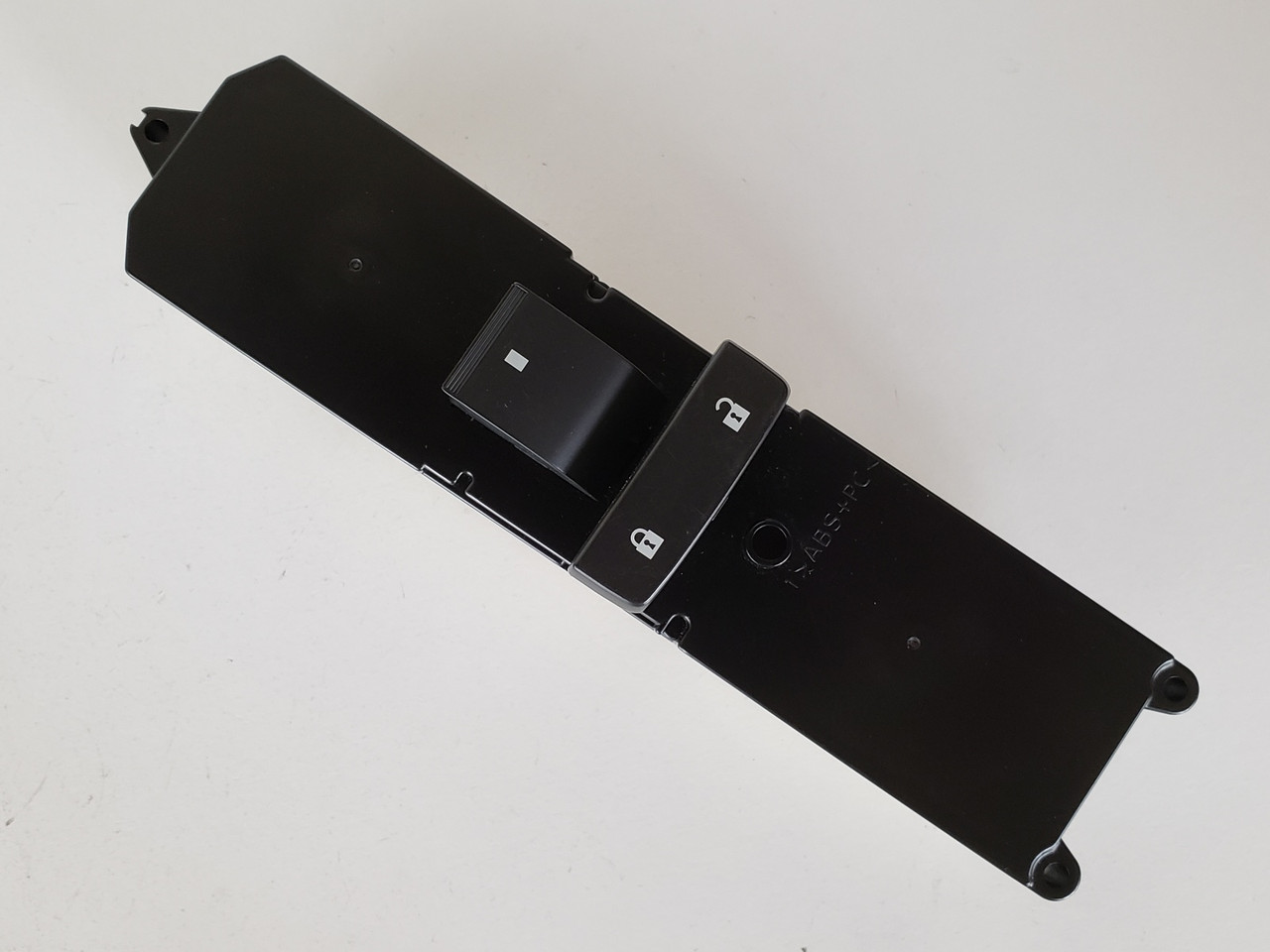 06-11 Cadillac DTS 15297032 Right Front Passenger Window Switch OEM