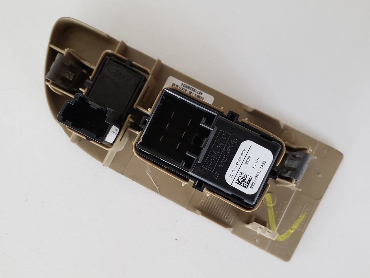 09-14 Ford F-150 F150 9L3T-14529-ACW Right Front Passenger Window Switch OEM 09-14 Ford F-150 F150 9L3T-14529-ACW Right Front Passenger Window Switch OEM