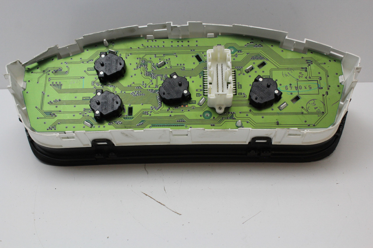 2007 07 Mitsubishi Endeavor 8100A346 Speedometer Instrument Cluster Gauges 116K