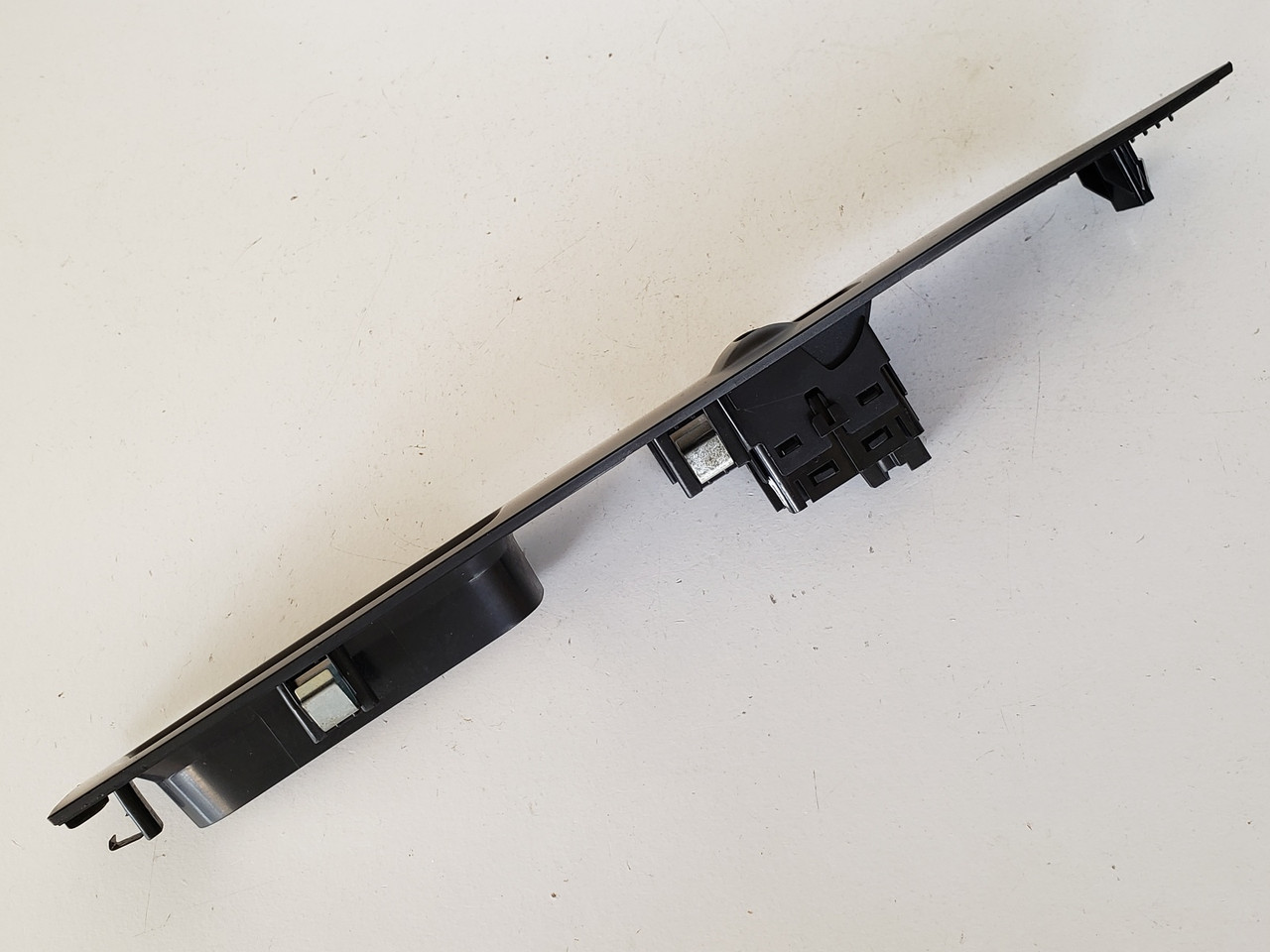 13-20 Ford Fusion DC9T-14529-ABW Right Front Passenger Window Switch OEM 13-20 Ford Fusion DC9T-14529-ABW Right Front Passenger Window Switch OEM