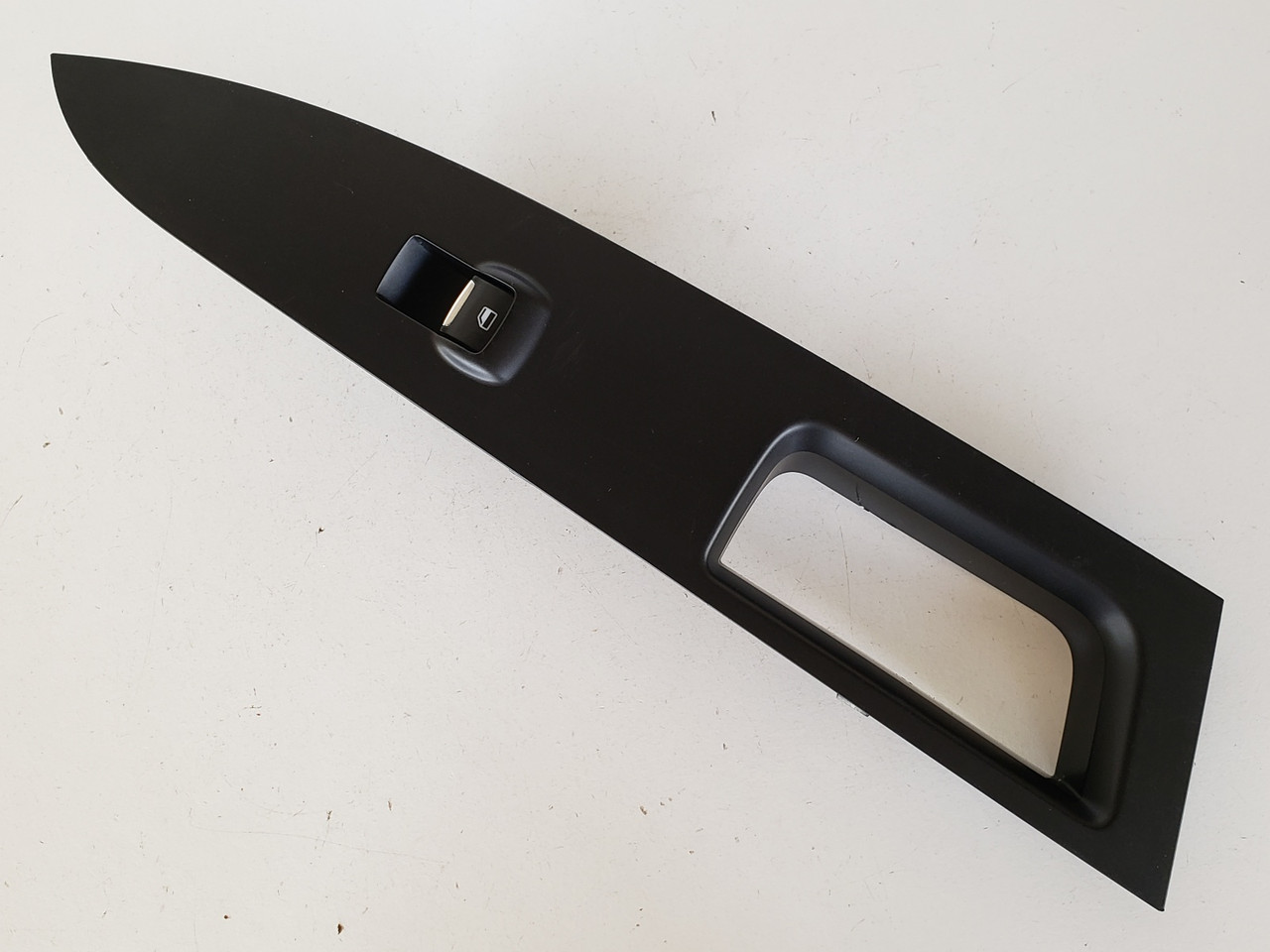 13-20 Ford Fusion DC9T-14529-ABW Right Front Passenger Window Switch OEM 13-20 Ford Fusion DC9T-14529-ABW Right Front Passenger Window Switch OEM