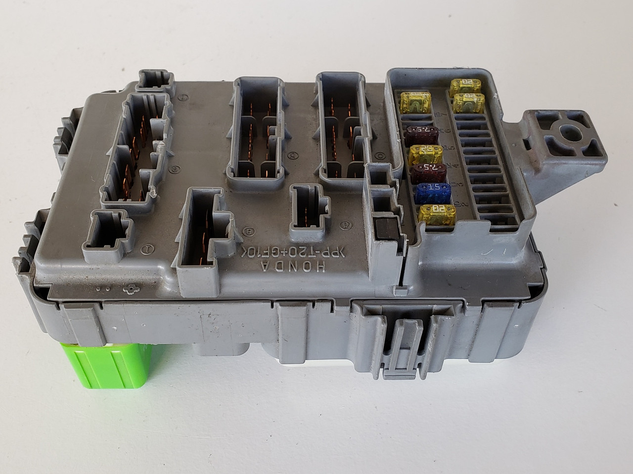 1998 Honda Accord 38850-S82-A10 Multiplex Fusebox Fuse Box Relay Unit Module