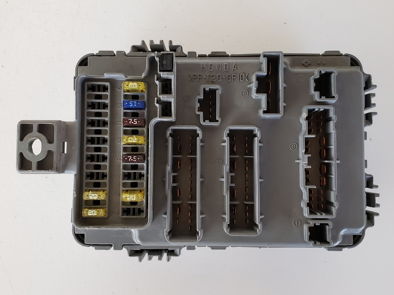 1998 Honda Accord 38850-S82-A10 Multiplex Fusebox Fuse Box Relay Unit Module