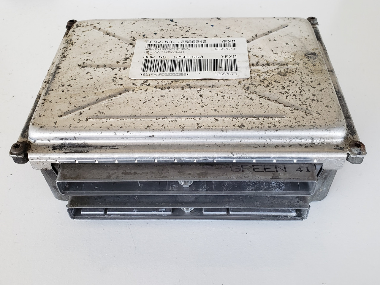 2004 Gmc Envoy XL XUV 12586242 Computer Brain Engine Control ECU ECM EBX Module