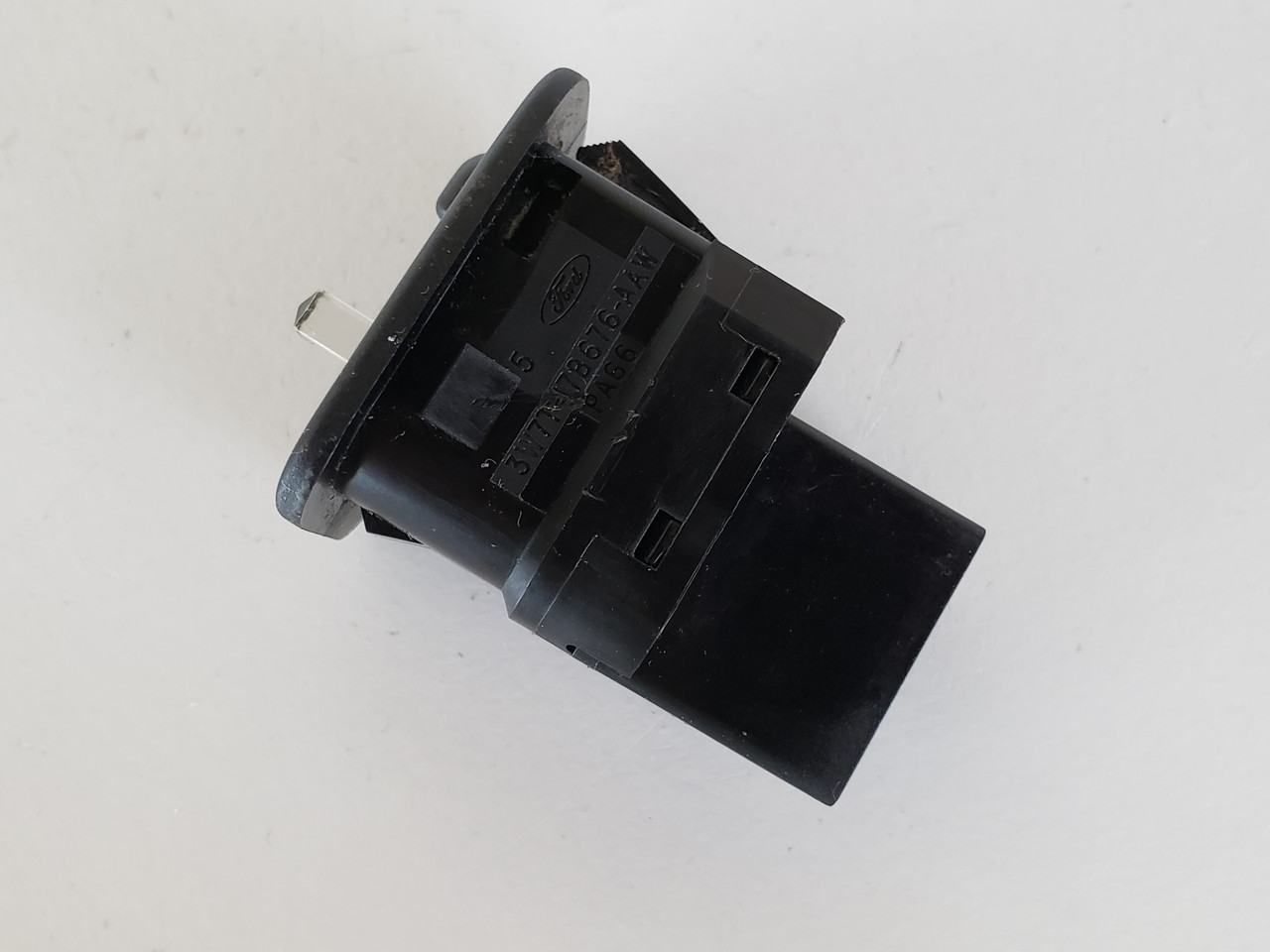 01-08 Ford Crown Victoria 3W7T-13B676-AAW Mirror Switch OEM