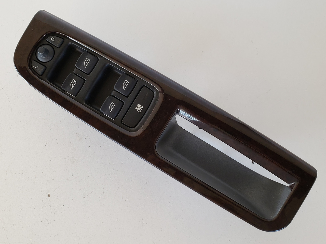 07 Volvo S40 30746183 Drivers Side Left Master Window Switch OEM