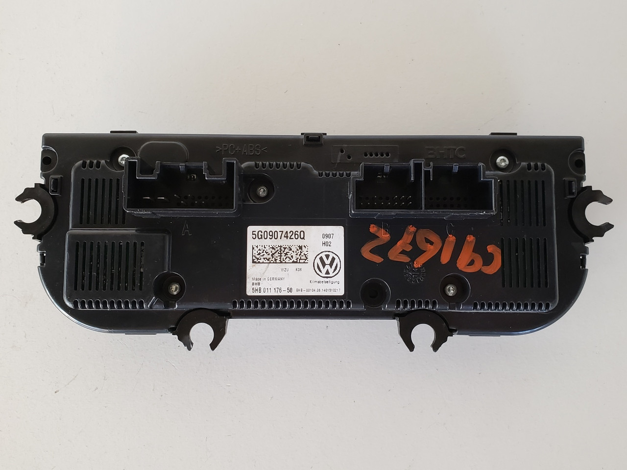 15 VW Golf 5G0907426Q Climate Control Panel Temperature Unit A/C Heater 15 VW Golf 5G0907426Q Climate Control Panel Temperature Unit A/C Heater