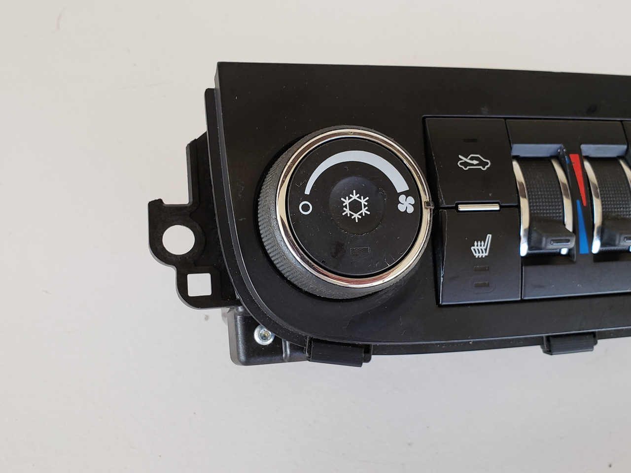 06-11 Chevy Impala 25884481 Climate Control Panel Temperature Unit A/C Heater