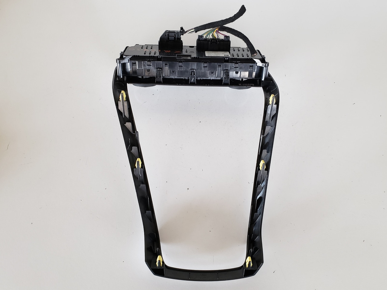 18-20 Ecosport GN15-18C612-CG Climate Control Panel Temperature Unit A/C Heater 18-20 Ecosport GN15-18C612-CG Climate Control Panel Temperature Unit A/C Heater