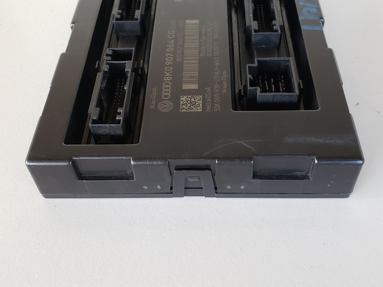 2008-2012 Audi A4 8K0 907 064 CG BCM BCU Body Control Unit Module