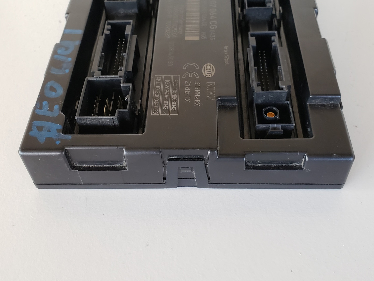 2008-2012 Audi A4 8K0 907 064 CG BCM BCU Body Control Unit Module