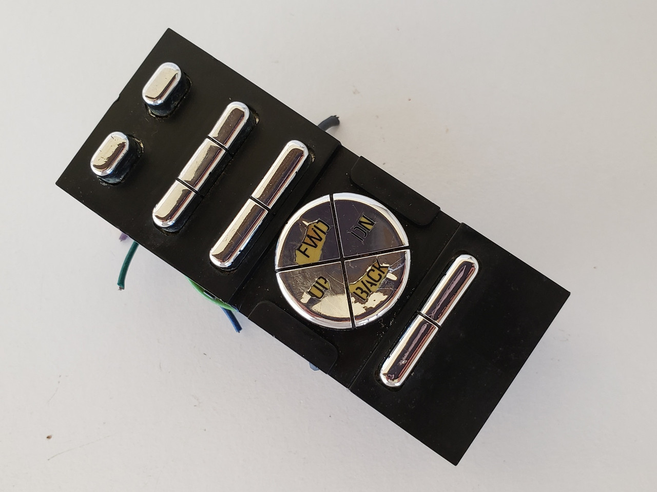 92-96 Buick Park Avenue 25554275 Seat Button Switch OEM 92-96 Buick Park Avenue 25554275 Seat Button Switch OEM