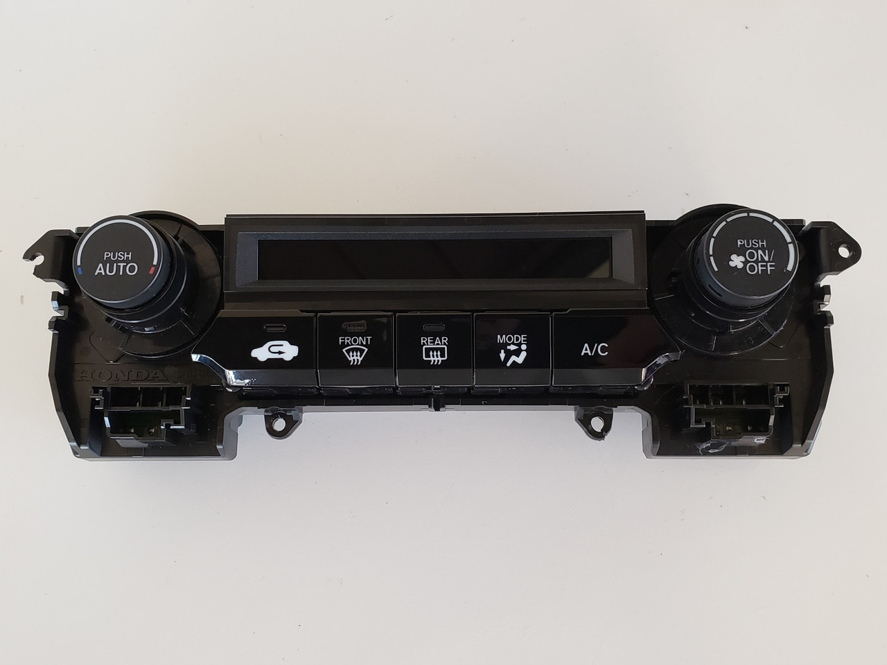 17-19 Civic 79600-TGG-A110-M1 Climate Control Panel Temperature Unit A/C Heater 17-19 Civic 79600-TGG-A110-M1 Climate Control Panel Temperature Unit A/C Heater