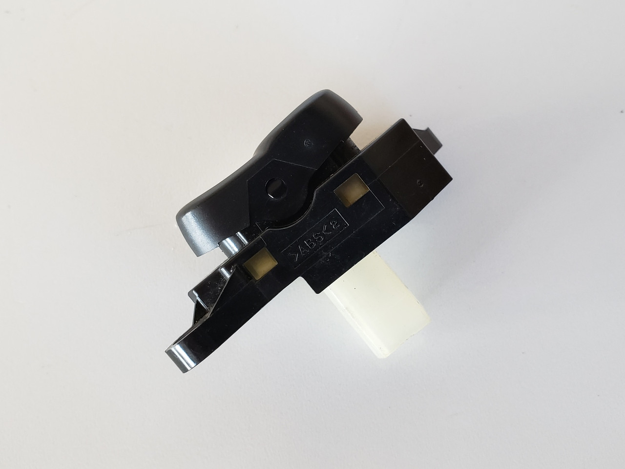 00-03 Mazda MPV LC626660A Drivers Side Left Door Lock Switch OEM