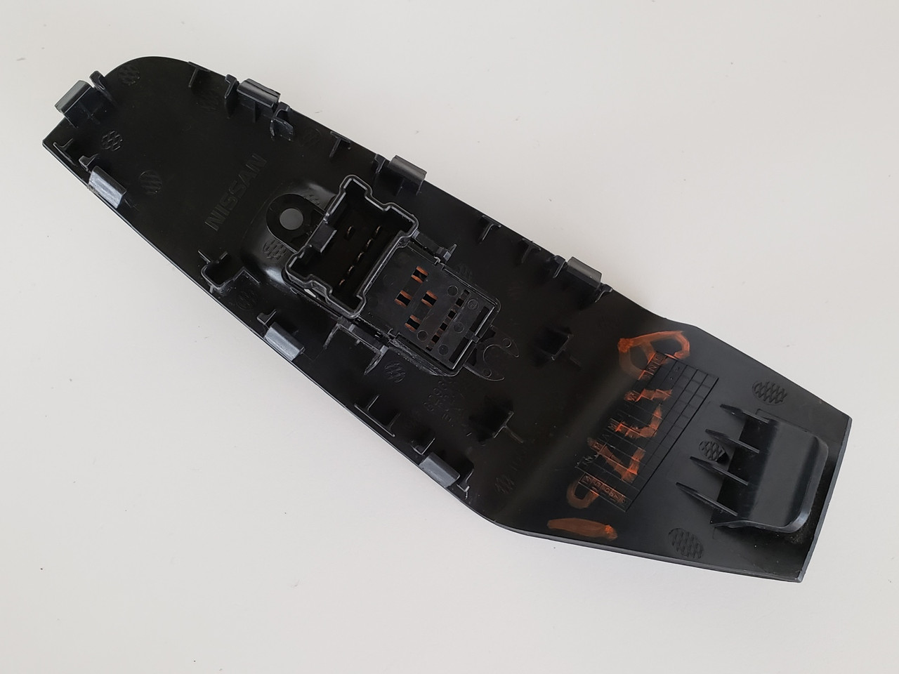 16-20 Nissan Maxima 82960-4RA0A Right Rear Passenger Window Switch OEM 16-20 Nissan Maxima 82960-4RA0A Right Rear Passenger Window Switch OEM