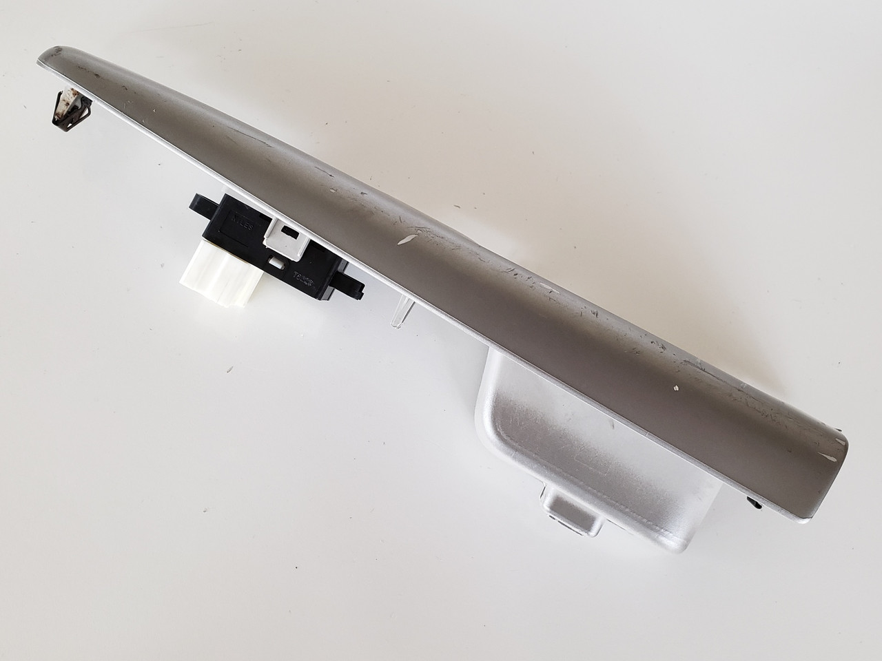 08-11 Subaru Impreza 94266FG000 Right Rear Passenger Window Switch OEM