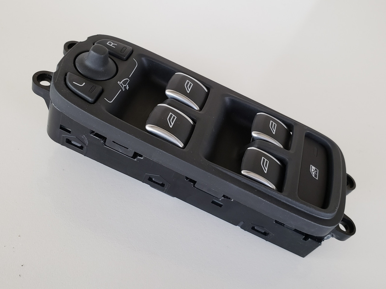 11-16 Volvo S60 31415675 Drivers Side Left Master Window Switch OEM 11-16 Volvo S60 31415675 Drivers Side Left Master Window Switch OEM