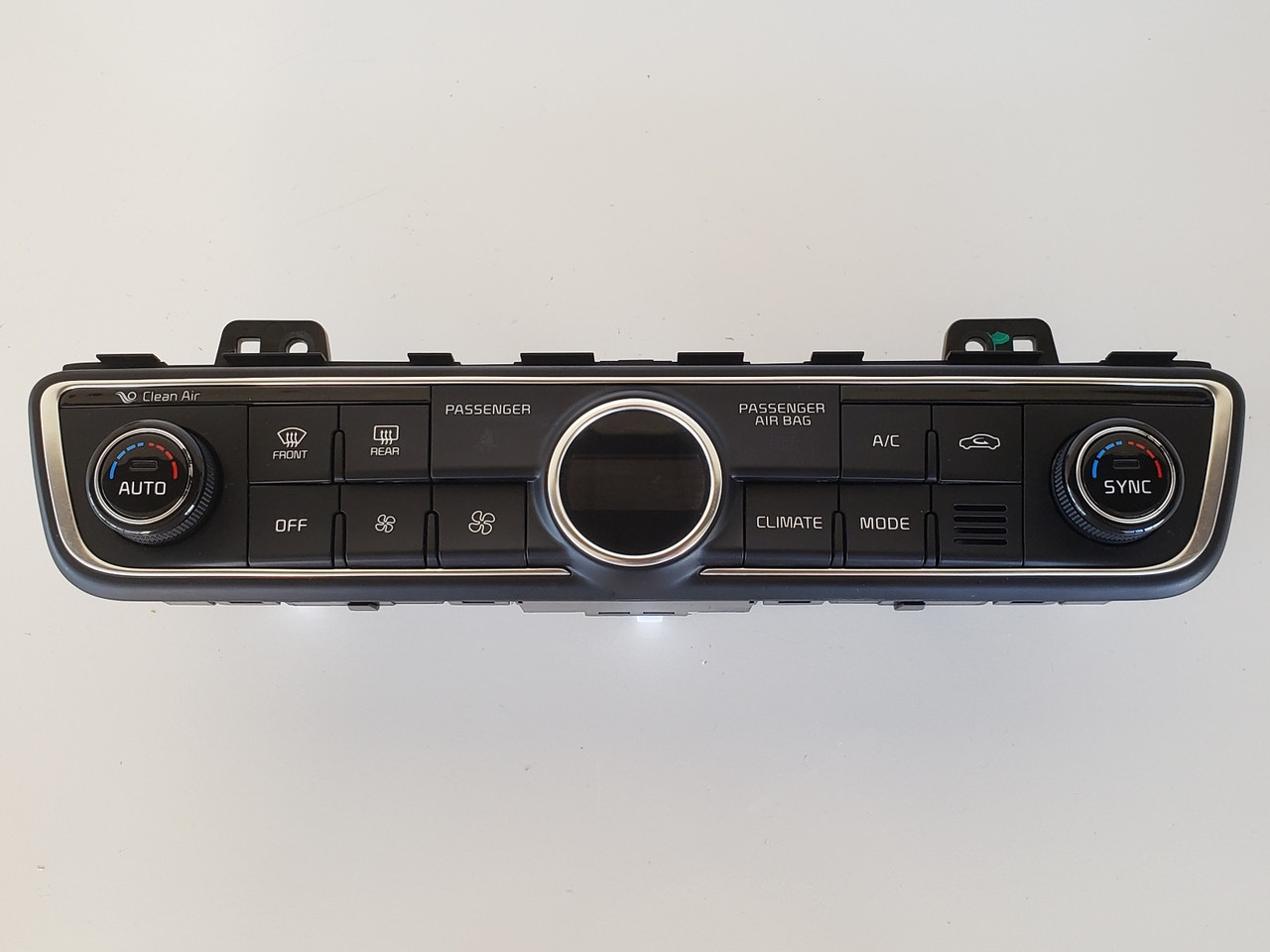 17-19 Kia Cadenza 97250-F6700 Climate Control Panel Temperature Unit A/C Heater 17-19 Kia Cadenza 97250-F6700 Climate Control Panel Temperature Unit A/C Heater