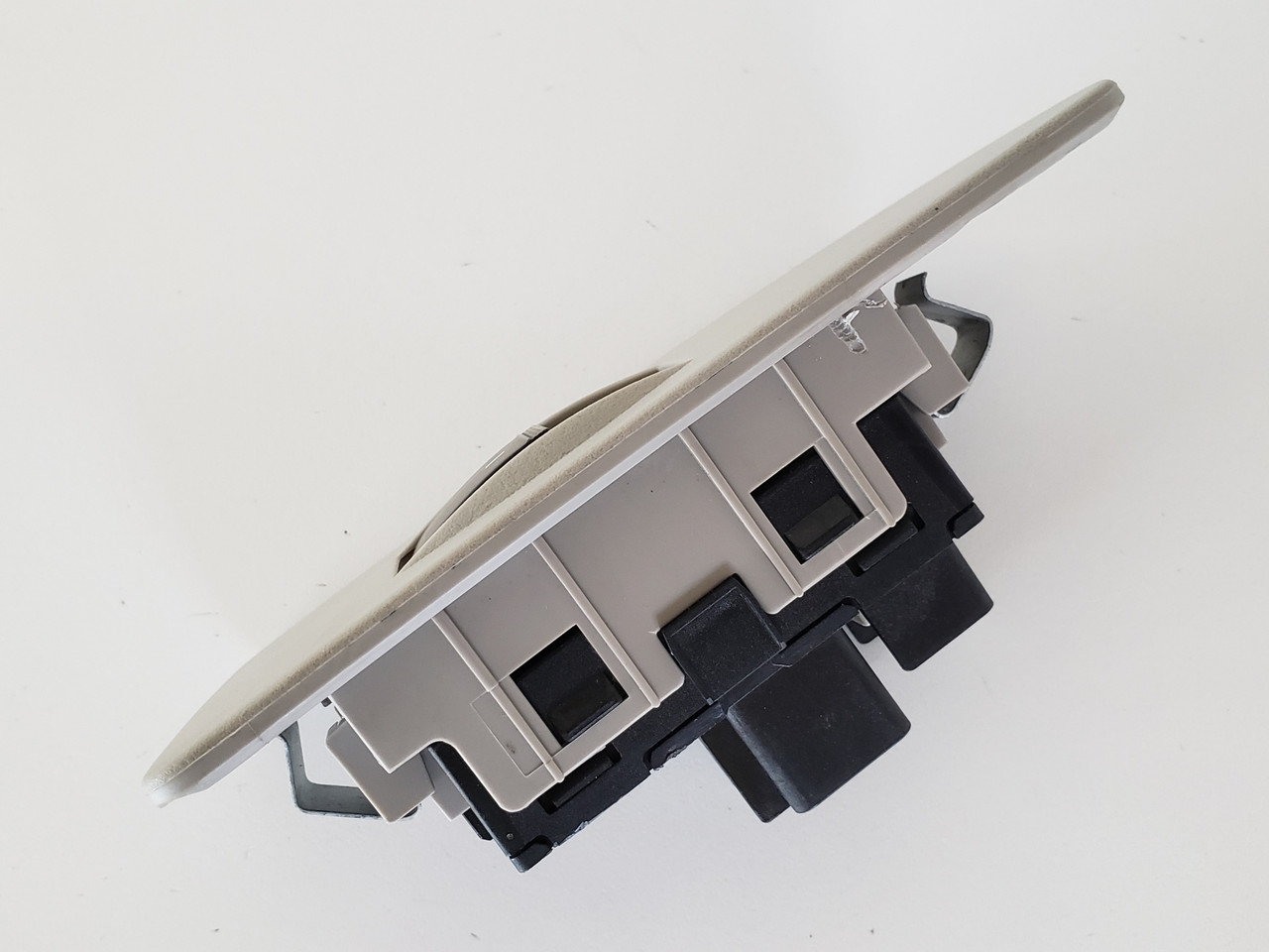 11-14 Chrysler 200 04602933AA Right Rear Passenger Window Switch OEM 11-14 Chrysler 200 04602933AA Right Rear Passenger Window Switch OEM