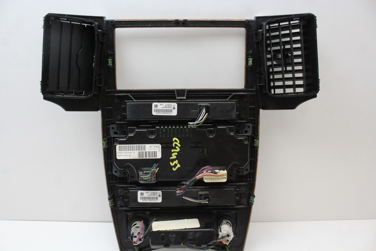 2008 08 Jeep Grand Cherokee 55111877AA Climate Control Bezel Panel Temperature 2008 08 Jeep Grand Cherokee 55111877AA Climate Control Bezel Panel Temperature